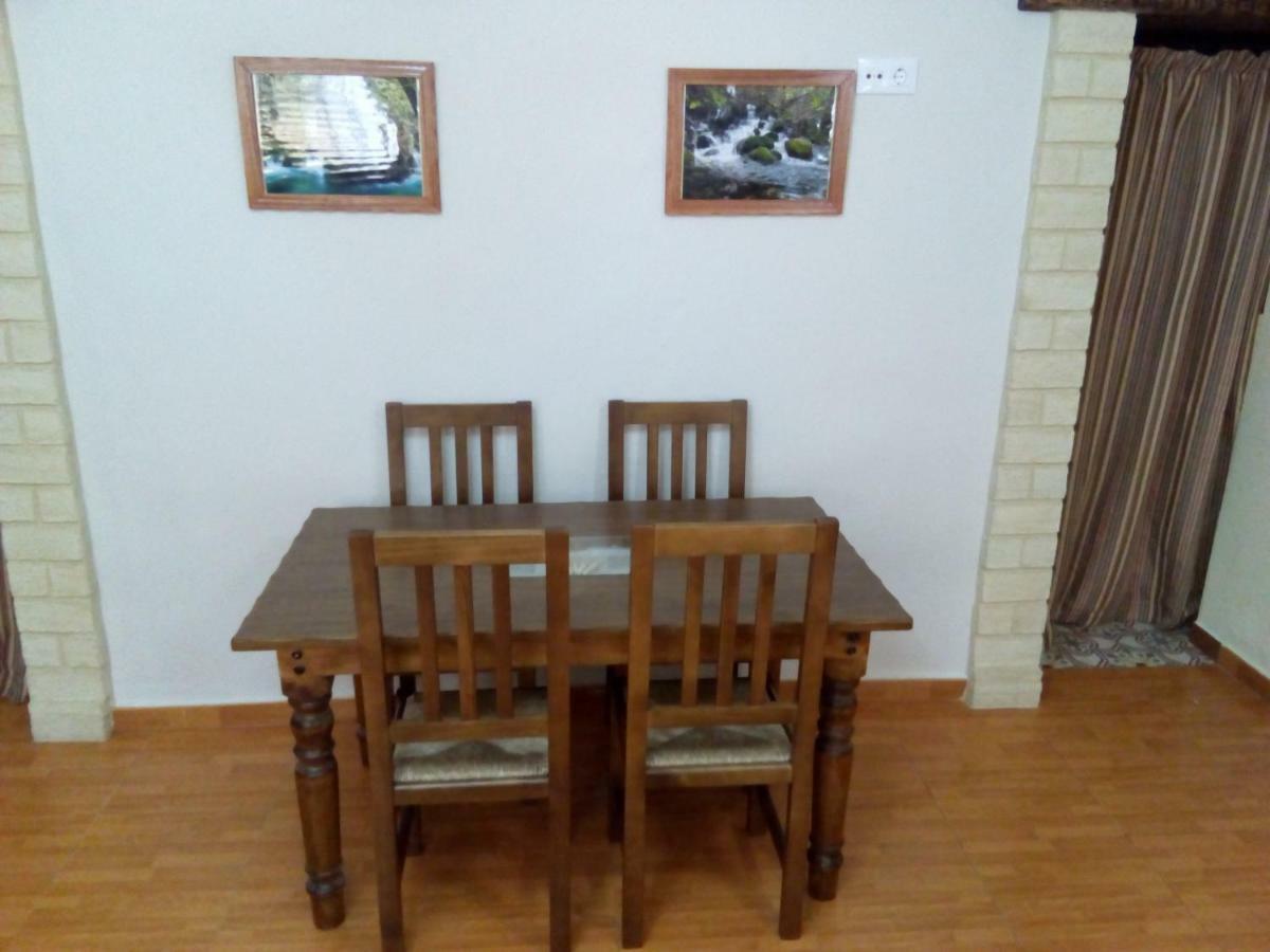 בית הארחה אל בוסקה 	Casa Rural Majaceite מראה חיצוני תמונה